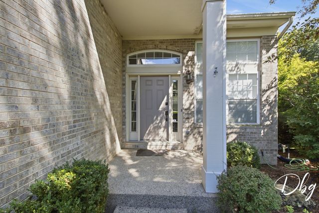 526 Middlebury Drive, Lake Villa, IL 60046
