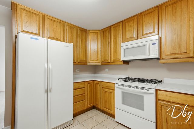 526 Middlebury Drive, Lake Villa, IL 60046