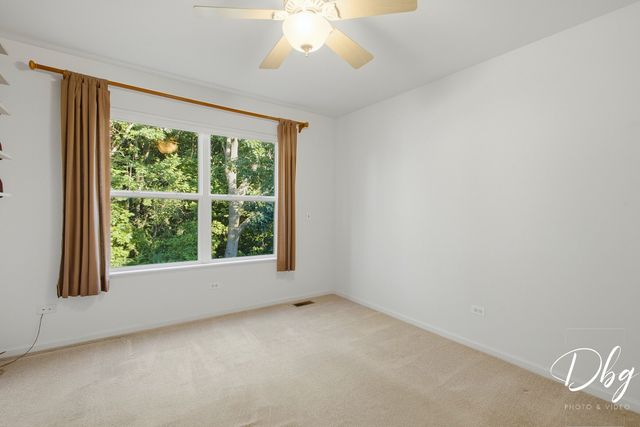 526 Middlebury Drive, Lake Villa, IL 60046
