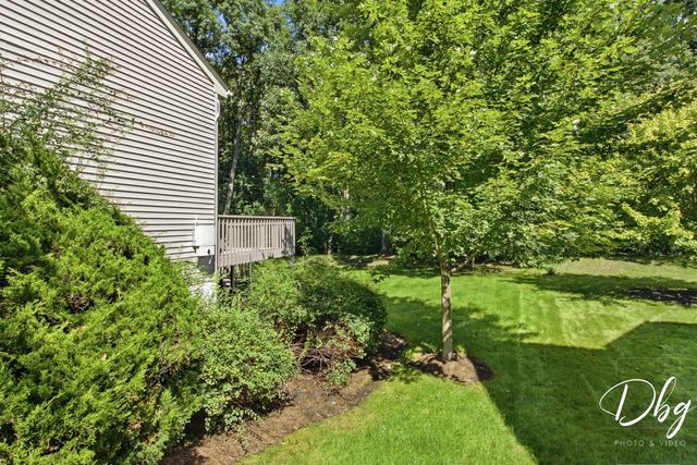 526 Middlebury Drive, Lake Villa, IL 60046