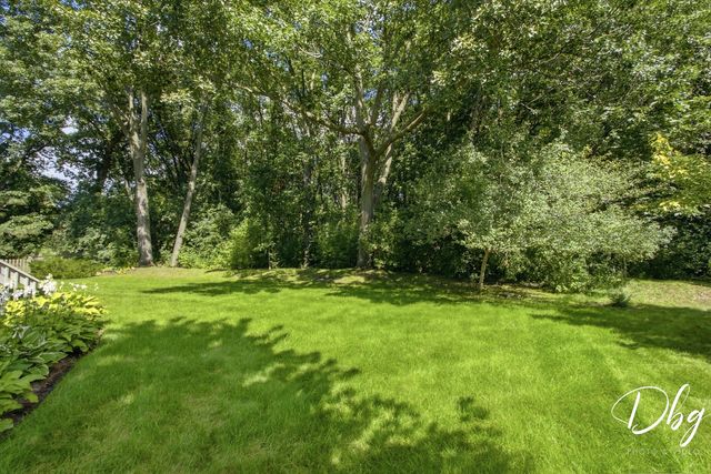 526 Middlebury Drive, Lake Villa, IL 60046