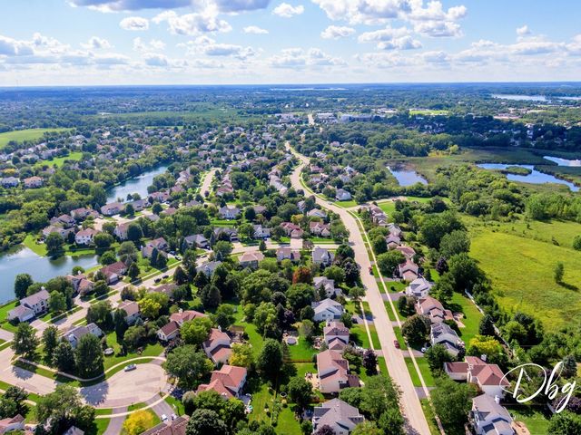 526 Middlebury Drive, Lake Villa, IL 60046