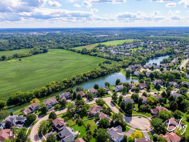 526 Middlebury Drive, Lake Villa, IL 60046