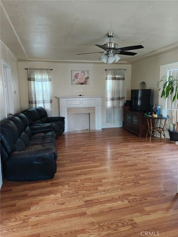8469 Cypress, South Gate, CA 90280