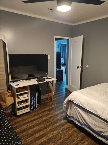 8469 Cypress, South Gate, CA 90280