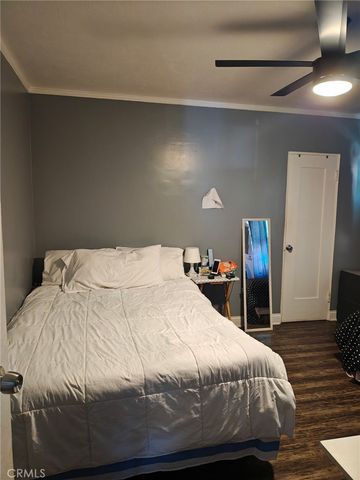 8469 Cypress, South Gate, CA 90280