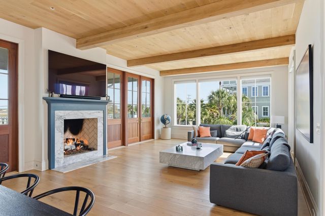 120 Palm Boulevard, Isle Of Palms, SC 29451