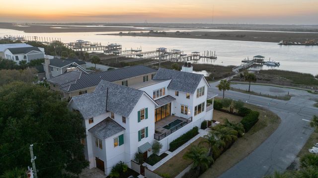 120 Palm Boulevard, Isle Of Palms, SC 29451