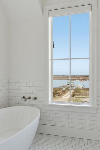 120 Palm Boulevard, Isle Of Palms, SC 29451