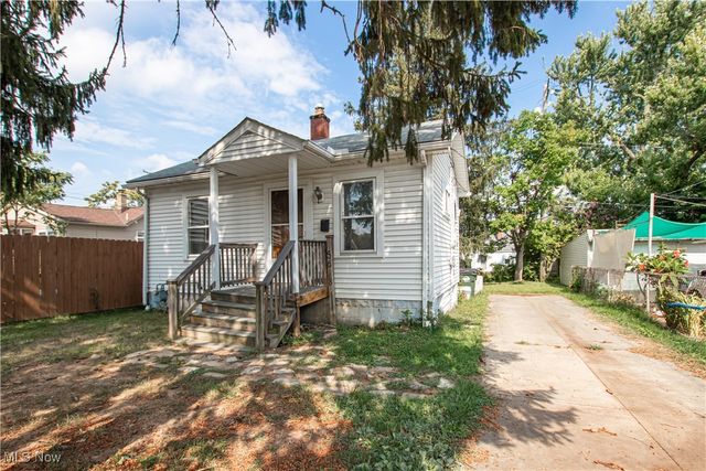 5618 Bradley Avenue, Parma, OH 44129