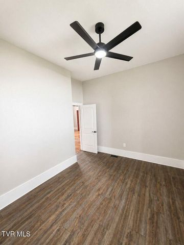 104 Henry Street, Greeneville, TN 37743