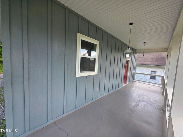 104 Henry Street, Greeneville, TN 37743