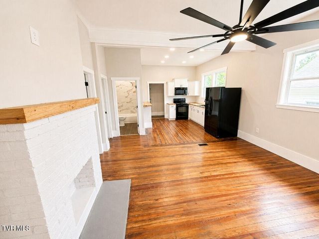 104 Henry Street, Greeneville, TN 37743