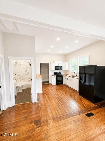 104 Henry Street, Greeneville, TN 37743