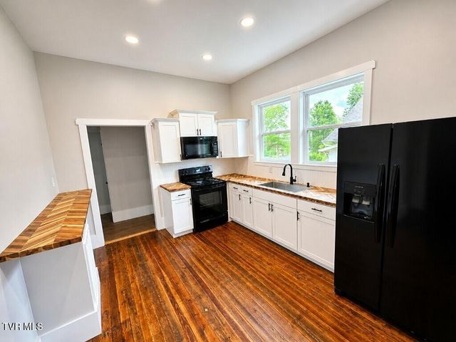 104 Henry Street, Greeneville, TN 37743