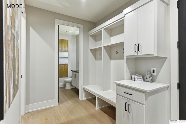 3513 S 220th Street, Elkhorn, NE 68022