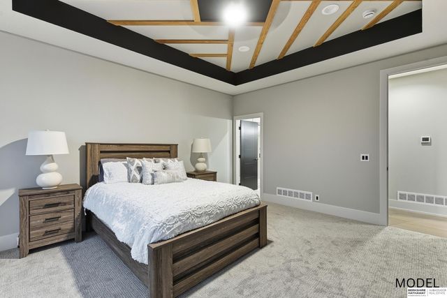 3513 S 220th Street, Elkhorn, NE 68022