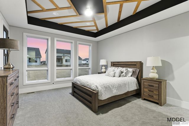 3513 S 220th Street, Elkhorn, NE 68022