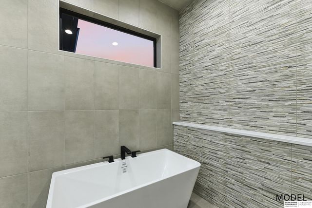 3513 S 220th Street, Elkhorn, NE 68022