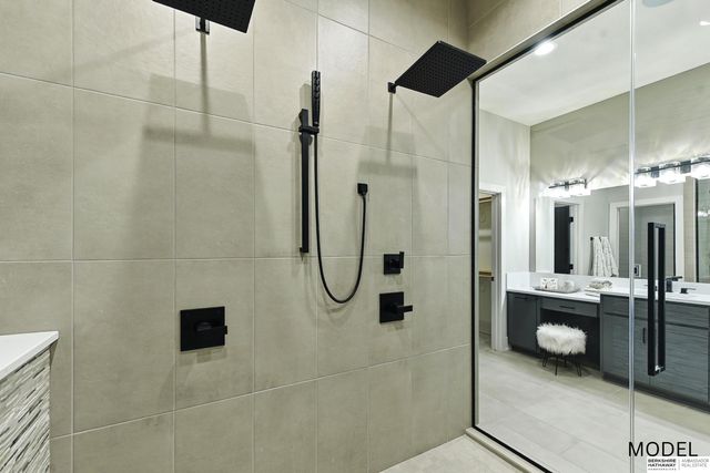 3513 S 220th Street, Elkhorn, NE 68022