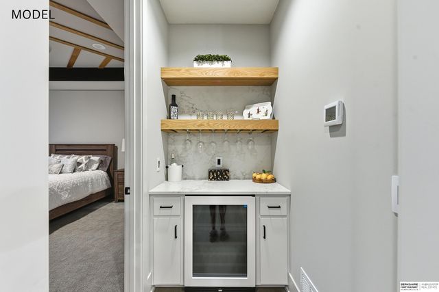 3513 S 220th Street, Elkhorn, NE 68022