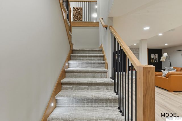 3513 S 220th Street, Elkhorn, NE 68022