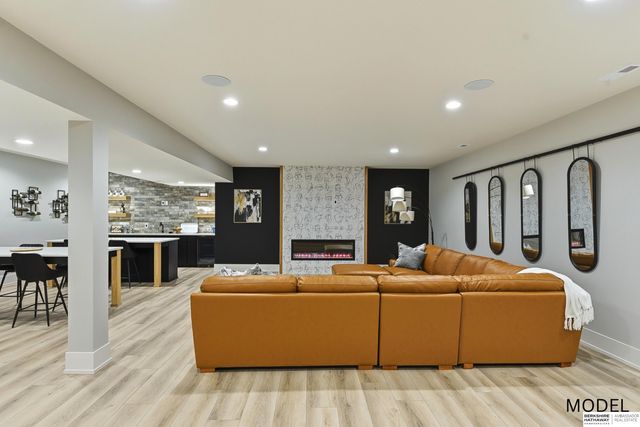 3513 S 220th Street, Elkhorn, NE 68022