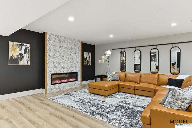 3513 S 220th Street, Elkhorn, NE 68022