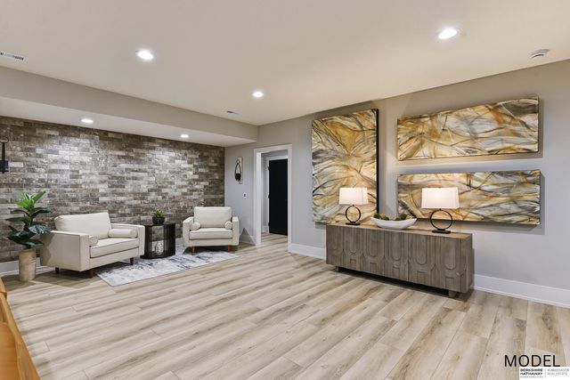 3513 S 220th Street, Elkhorn, NE 68022