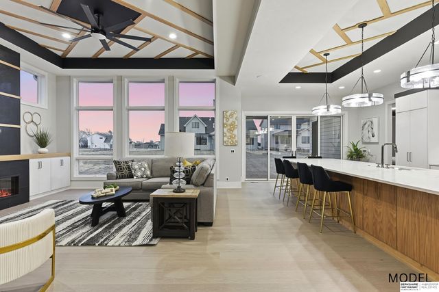 3513 S 220th Street, Elkhorn, NE 68022