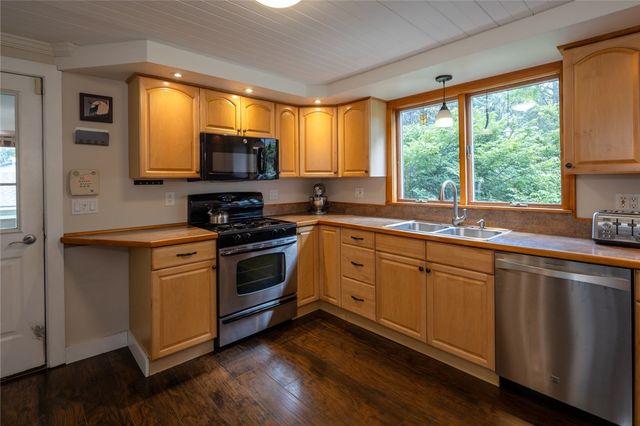 200 Wyoming Street, Warsaw, NY 14569