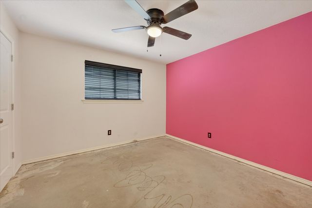 1405 Flamingo Drive, Lewisville, TX 75077