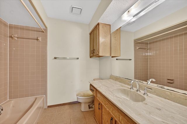 1405 Flamingo Drive, Lewisville, TX 75077