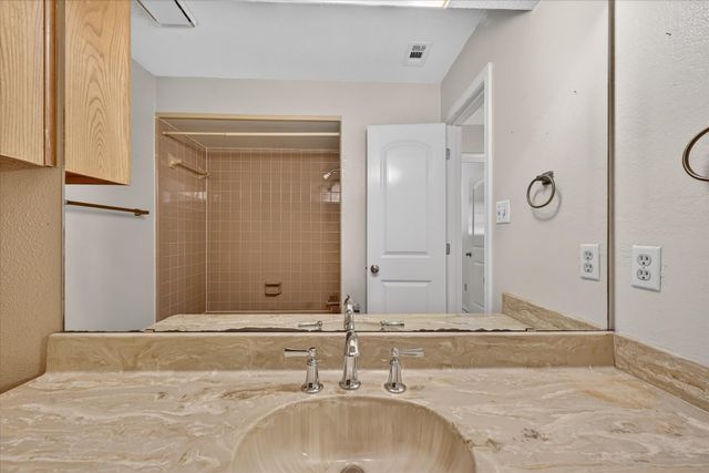 1405 Flamingo Drive, Lewisville, TX 75077