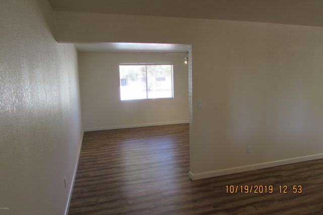 719 W 10th Street, Tempe, AZ 85281
