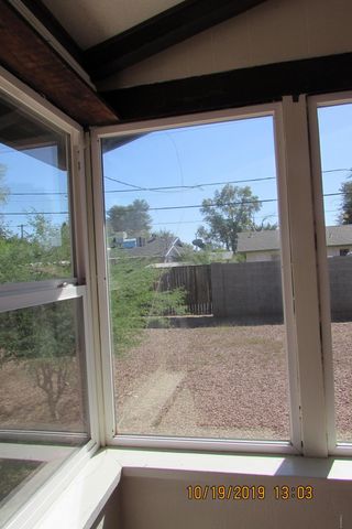 719 W 10th Street, Tempe, AZ 85281