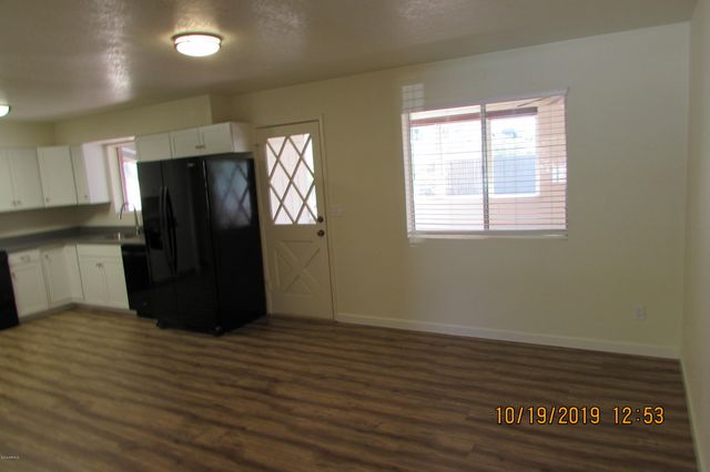 719 W 10th Street, Tempe, AZ 85281