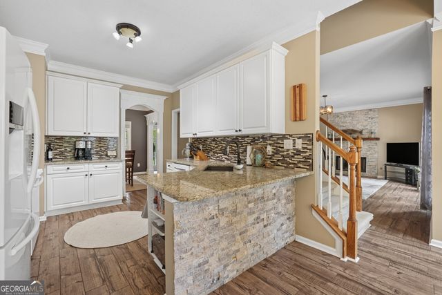 2930 Heatherstone Drive, Cumming, GA 30041