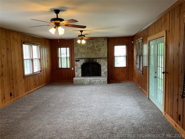 564 S 87th East Avenue, Tulsa, OK 74112