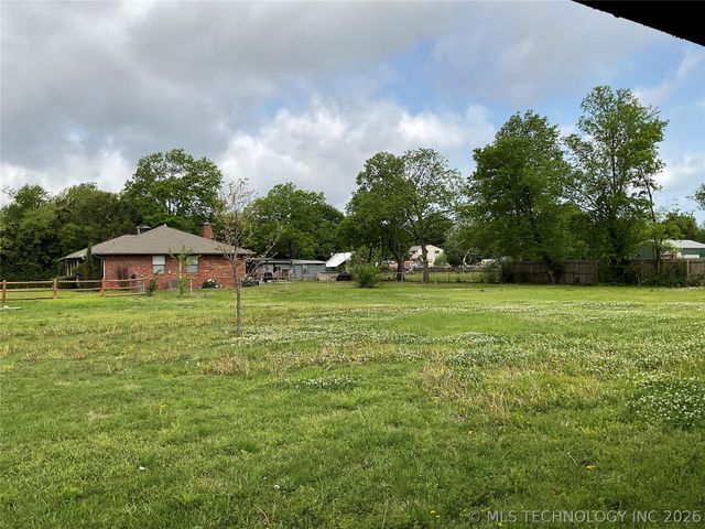 564 S 87th East Avenue, Tulsa, OK 74112