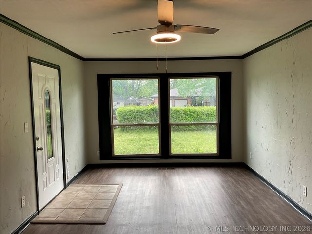 564 S 87th East Avenue, Tulsa, OK 74112