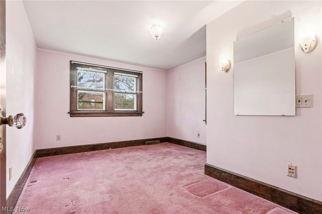 1616 Greenlawn Avenue, Akron, OH 44301