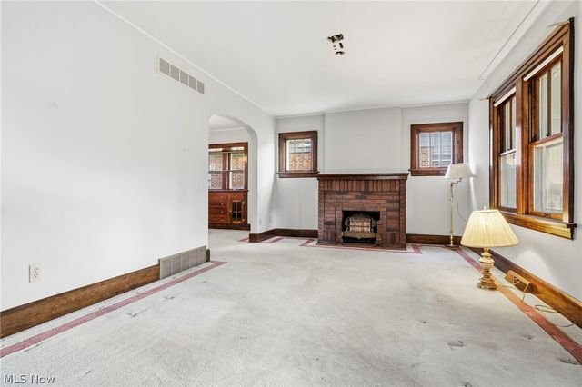 1616 Greenlawn Avenue, Akron, OH 44301