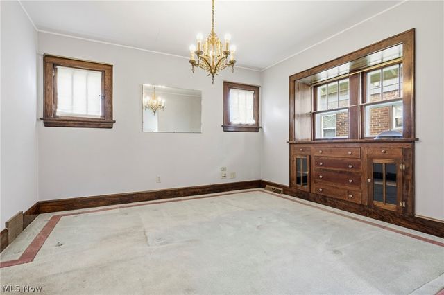 1616 Greenlawn Avenue, Akron, OH 44301