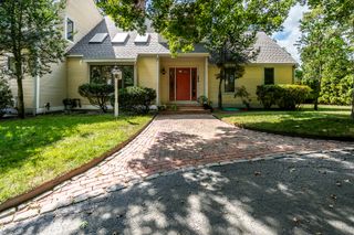 498 Elliott Road, Centerville, MA 02632