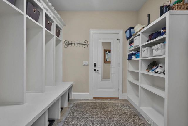 814 Big Stone Trail, Middleton, WI 53562