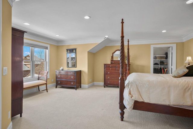 814 Big Stone Trail, Middleton, WI 53562