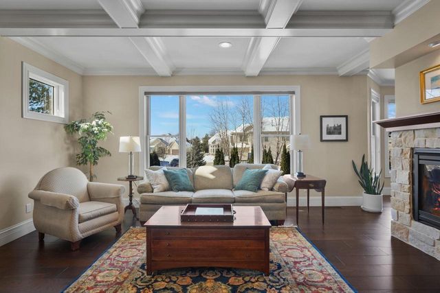 814 Big Stone Trail, Middleton, WI 53562