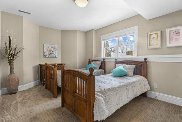 814 Big Stone Trail, Middleton, WI 53562