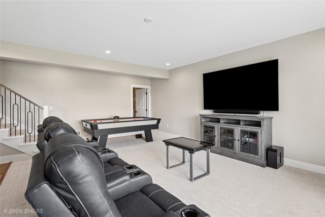 220 NW Woodmoor Drive, Waukee, IA 50263